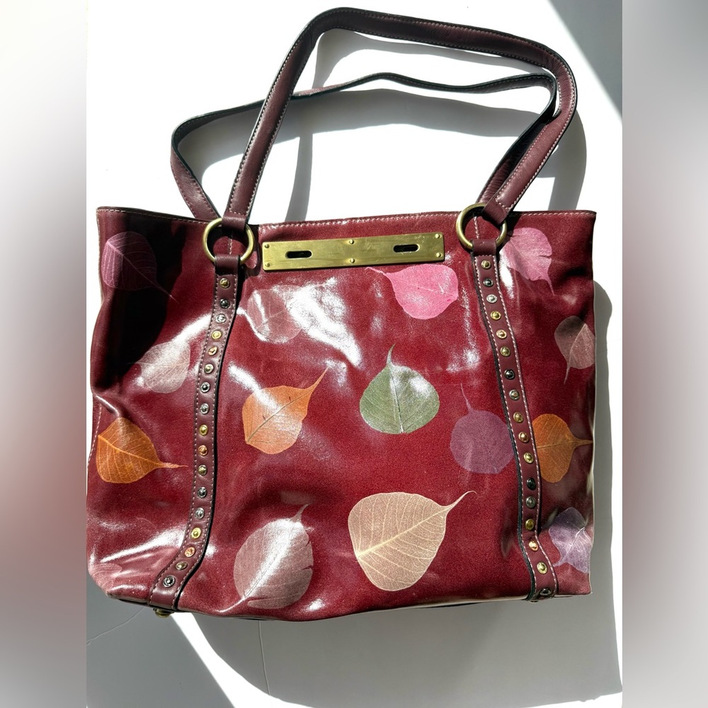 Firenze Bella- Leaf Patterned Burgundy Tote Bag